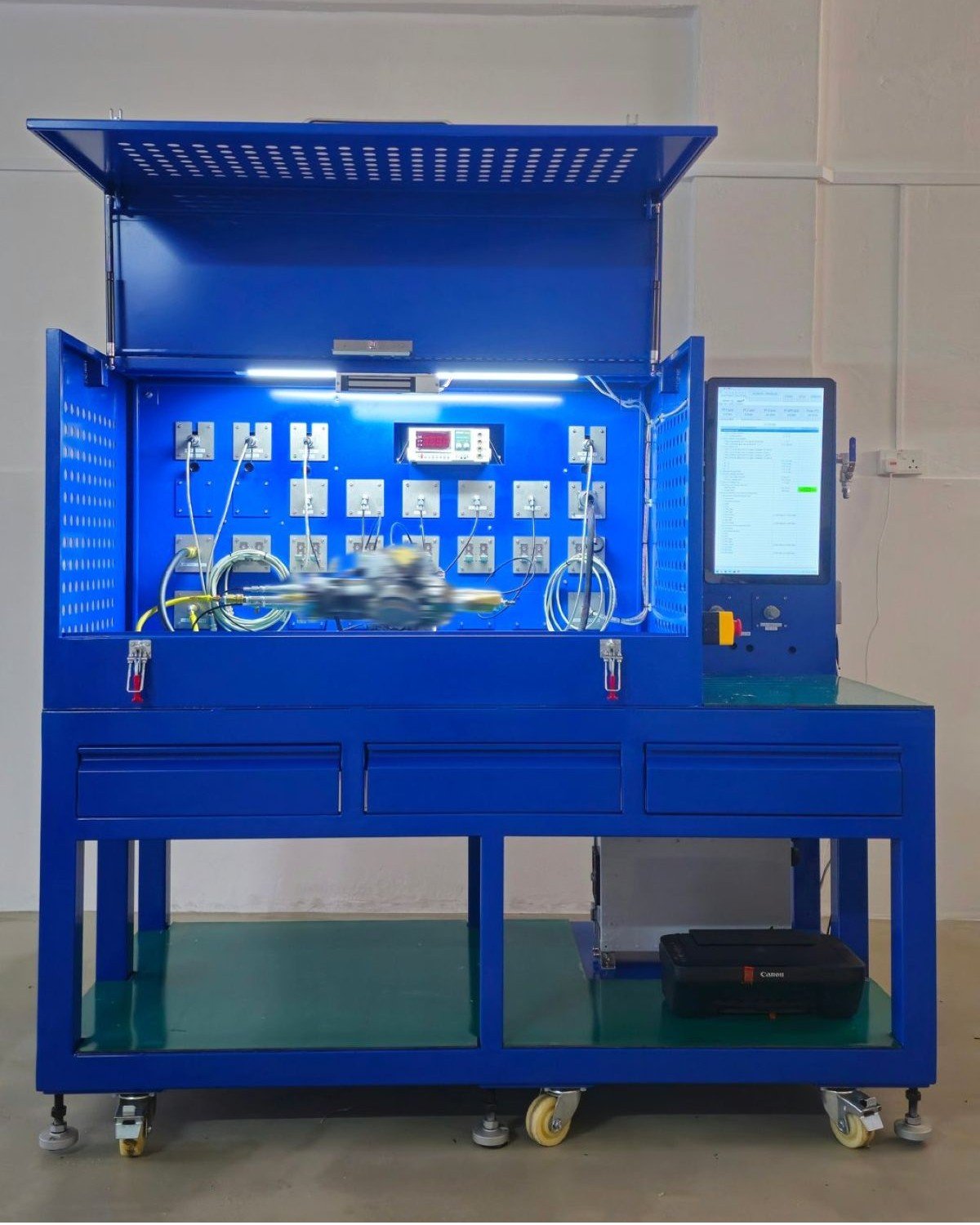 Static test bench — full enclosed automated rig